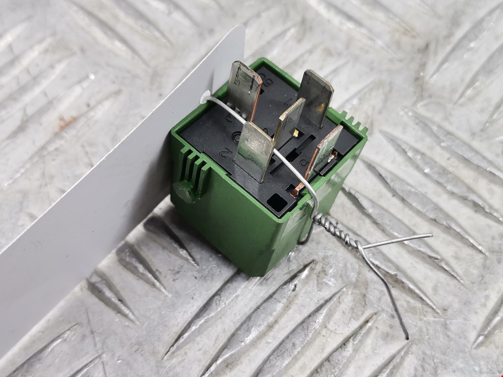 Реле MERCEDES-BENZ R-Class W251 2005-2017