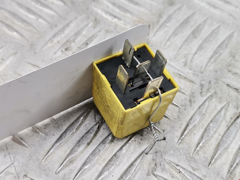 Реле MERCEDES-BENZ R-Class W251 2005-2017