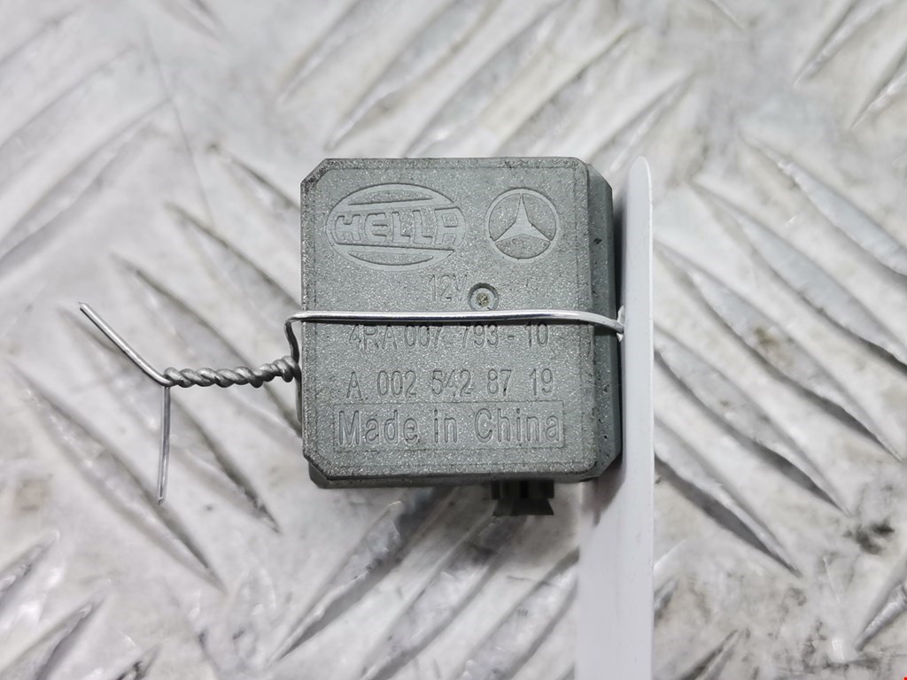 Реле MERCEDES-BENZ R-Class W251 2005-2017