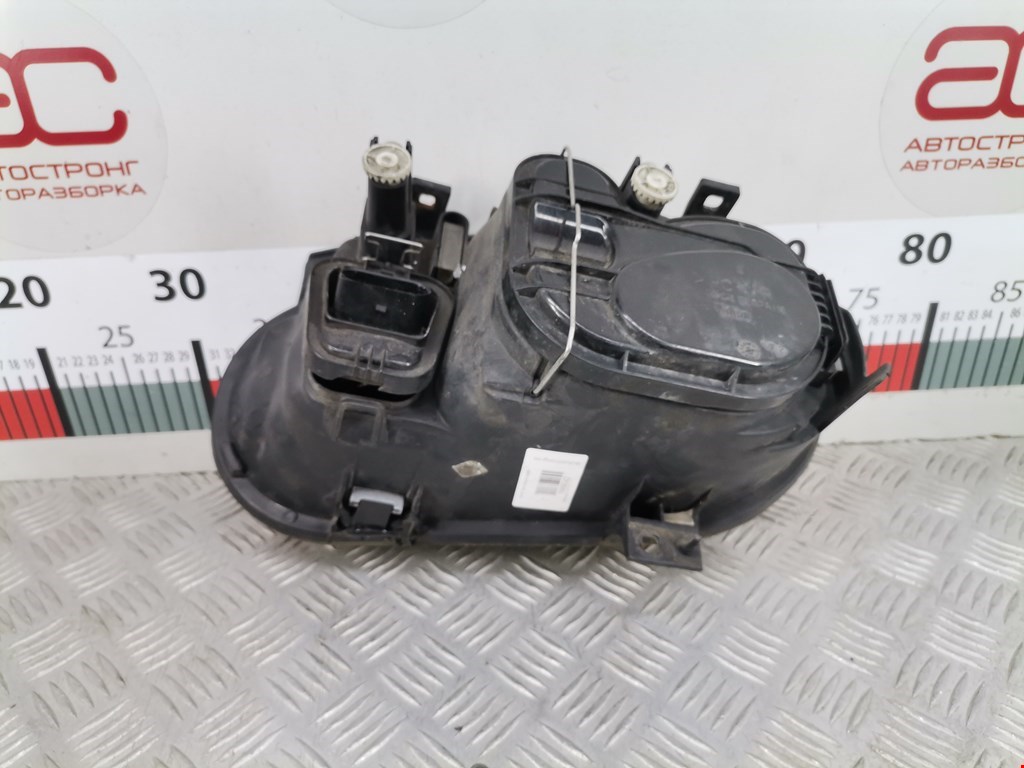 Фара правая VOLKSWAGEN Golf IV 1997-2003