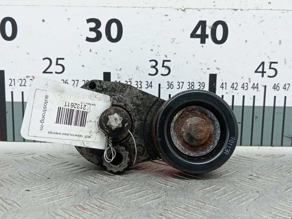 Натяжитель ремня генератора (приводного поликлинового ремня Opel Astra J (2009-2018)