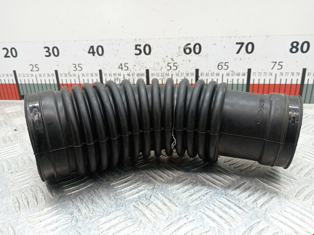 Патрубок воздушного фильтра FORD Mondeo II 1996-2000