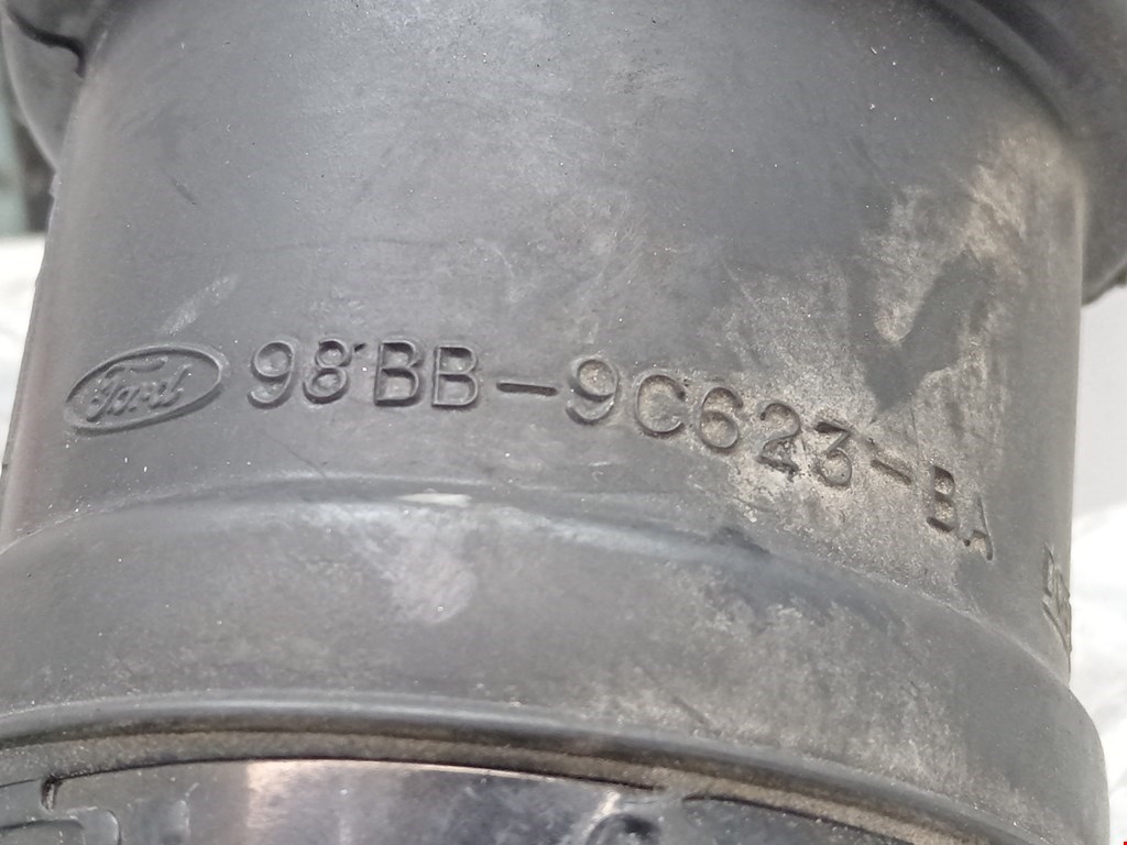 Патрубок воздушного фильтра FORD Mondeo II 1996-2000