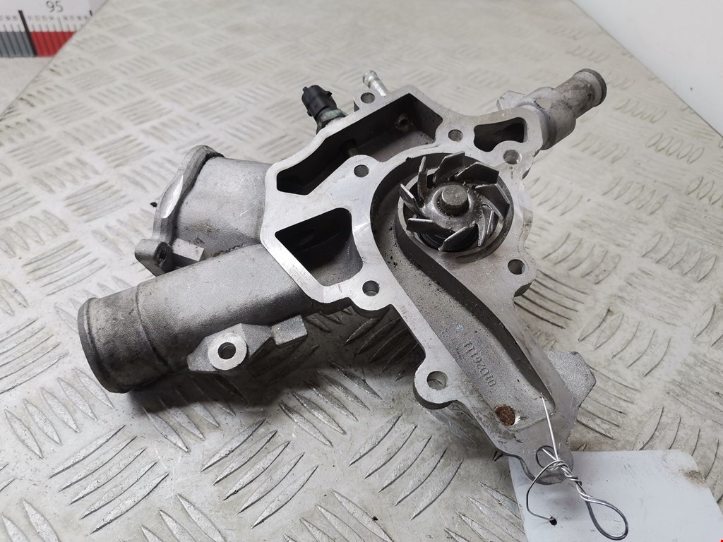 Насос водяной (помпа) OPEL Combo C 2001-2011