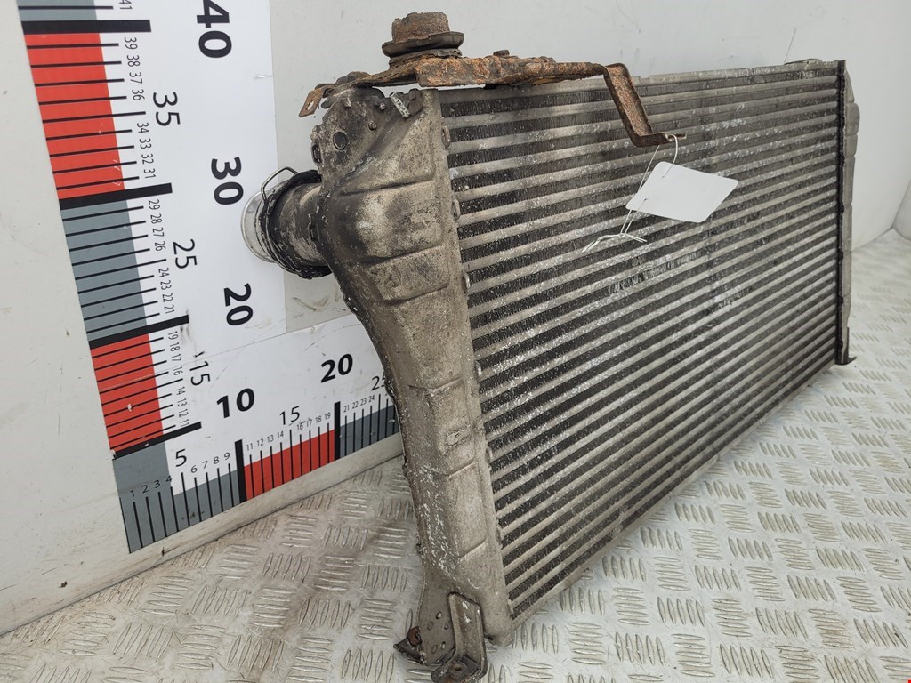 Интеркулер (радиатор интеркулера) TOYOTA Avensis 2009-2015