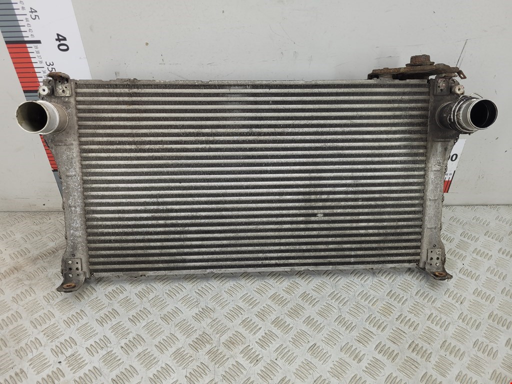Интеркулер (радиатор интеркулера) TOYOTA Avensis 2009-2015