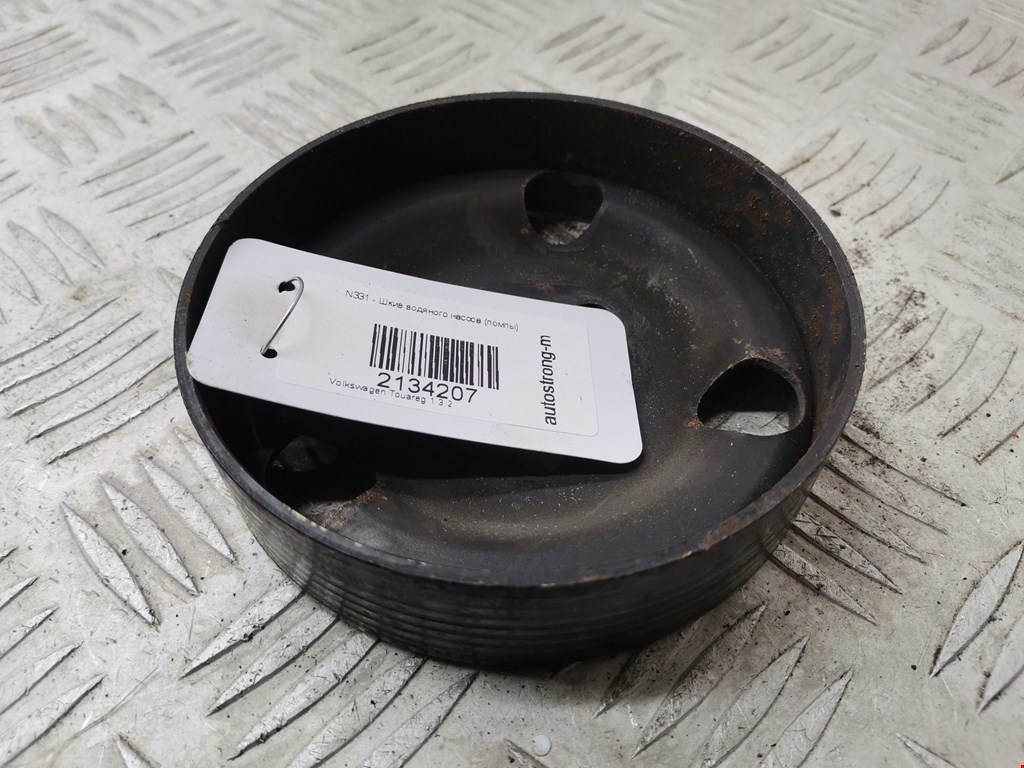 Шкив водяного насоса (помпы) Volkswagen Touareg 1 (2002-2010)