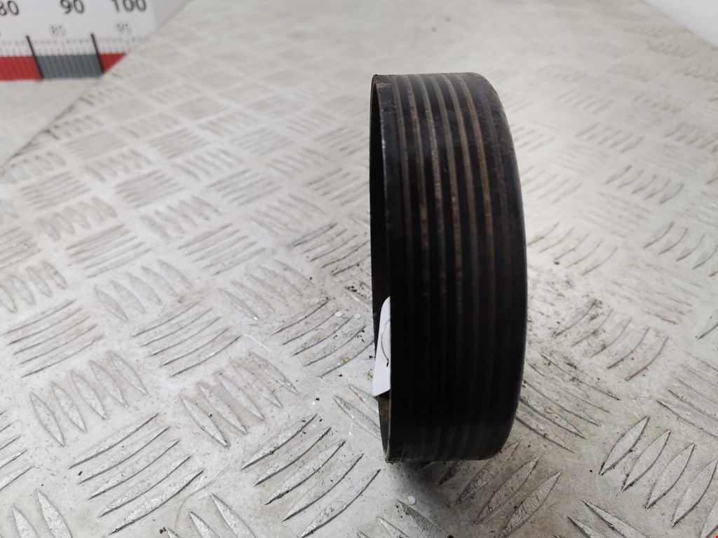 Шкив водяного насоса (помпы) VOLKSWAGEN Touareg 2002-2010