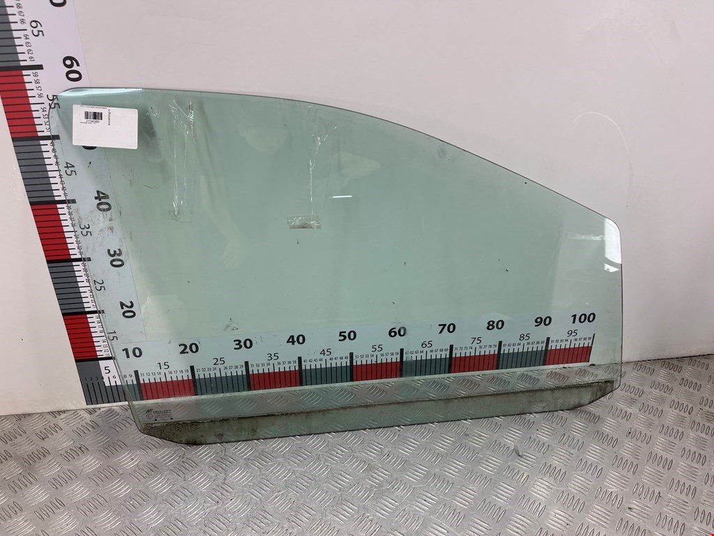 Стекло двери переднее правое VOLKSWAGEN Sharan 1995-2010