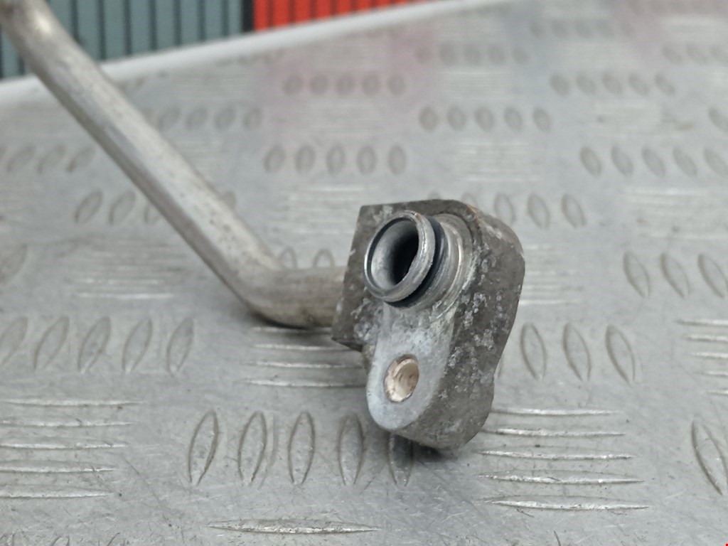 Трубка кондиционера TOYOTA Avensis 2009-2015