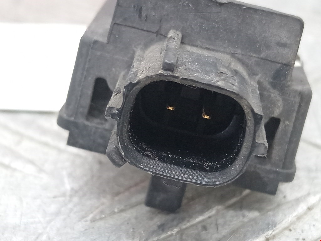 Датчик AIR BAG (подушек безопасности) TOYOTA Avensis 2009-2015