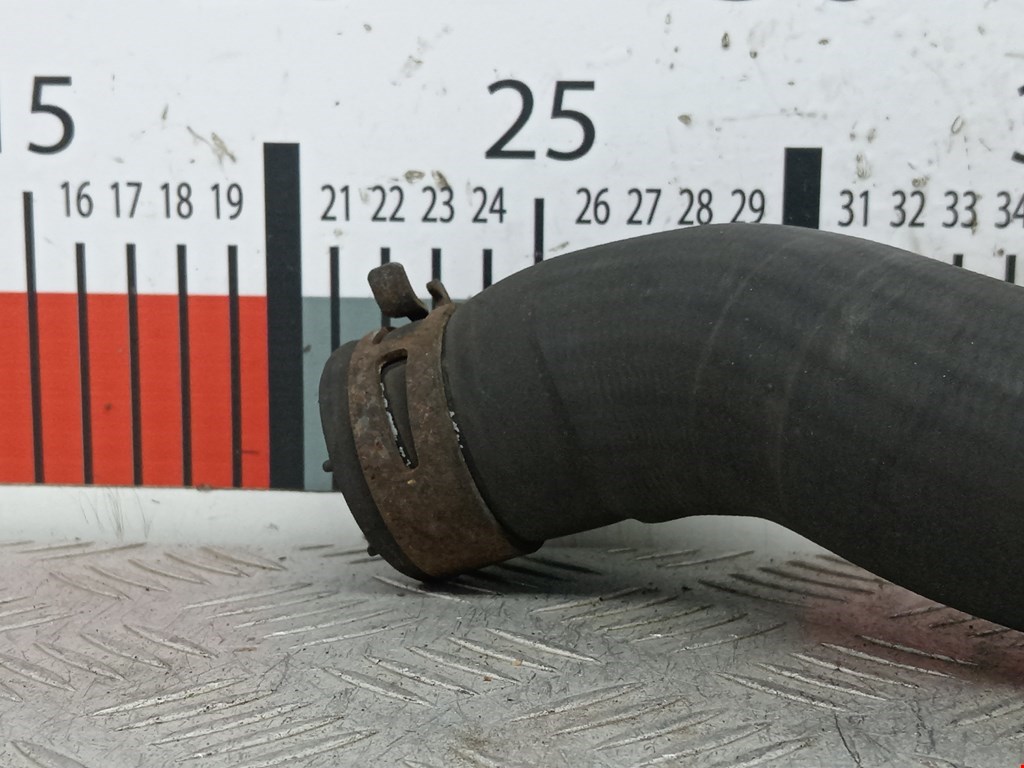 Патрубок TOYOTA Avensis 2009-2015