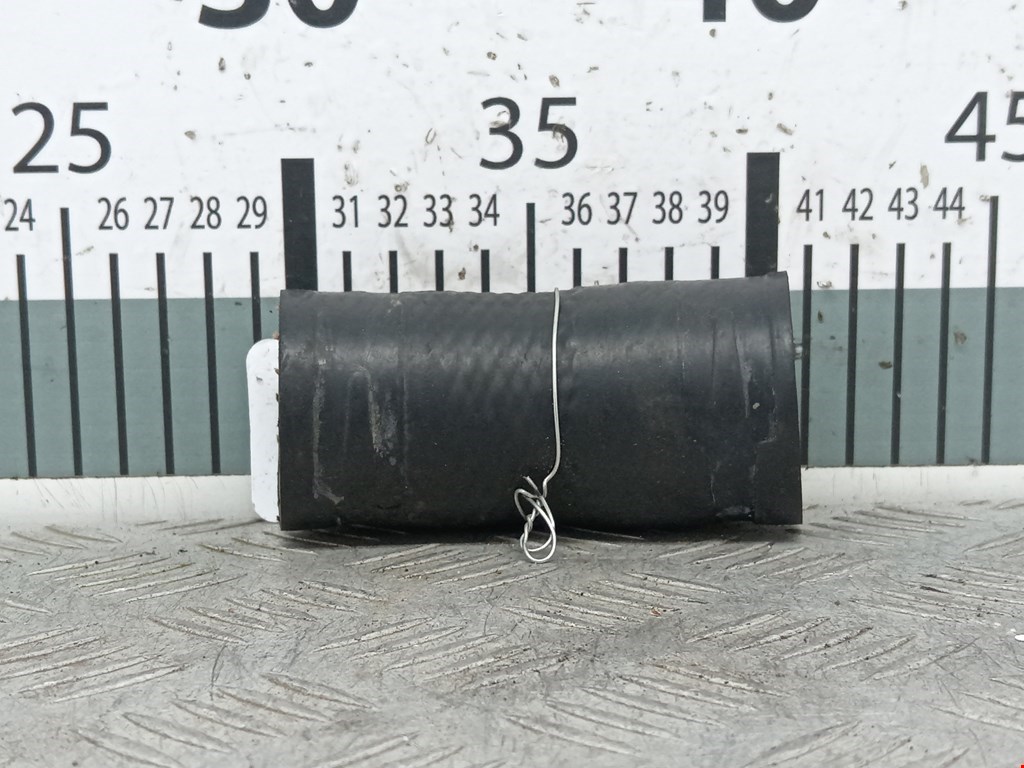 Патрубок TOYOTA Avensis 2009-2015