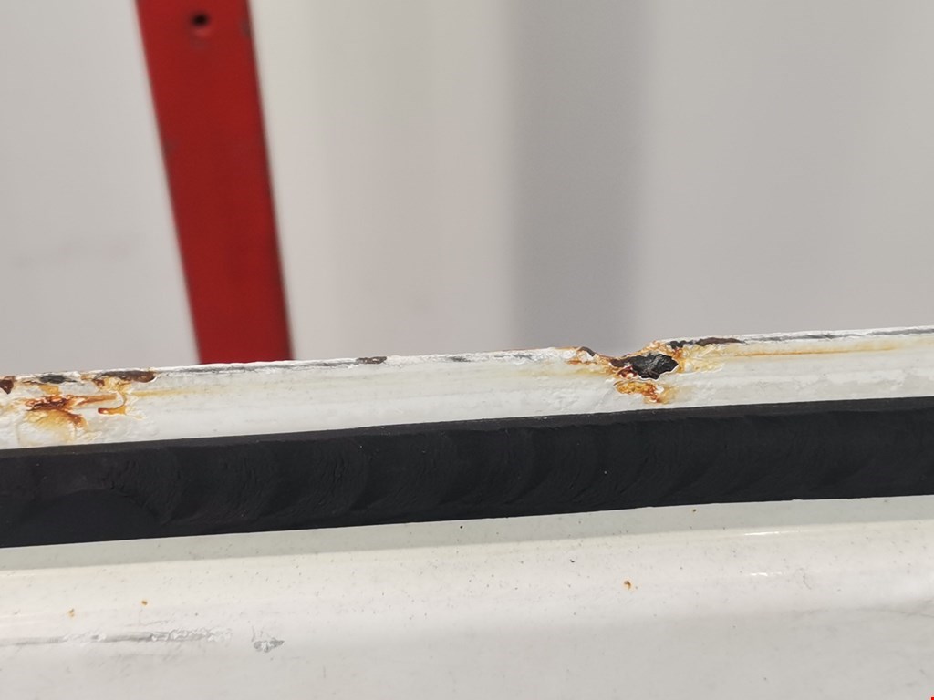 Дверь задняя левая FORD Transit Connect 2002-2013