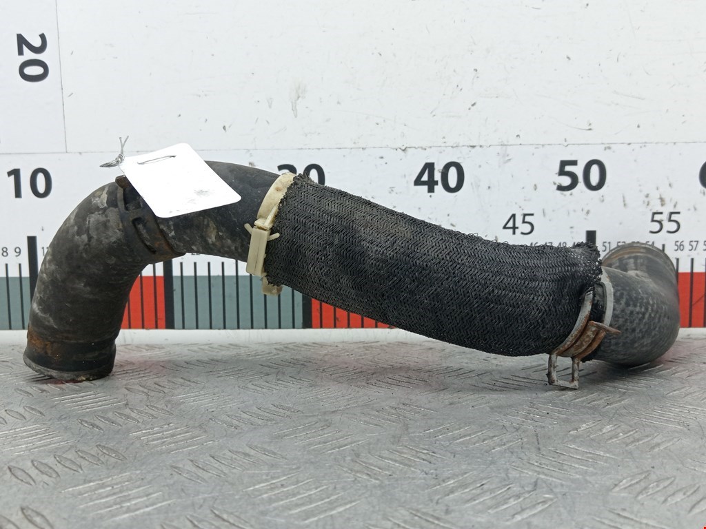 Патрубок TOYOTA Avensis 2009-2015