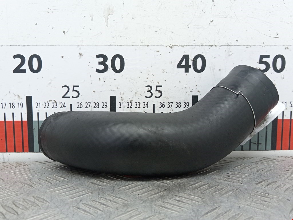 Патрубок TOYOTA Avensis 2009-2015