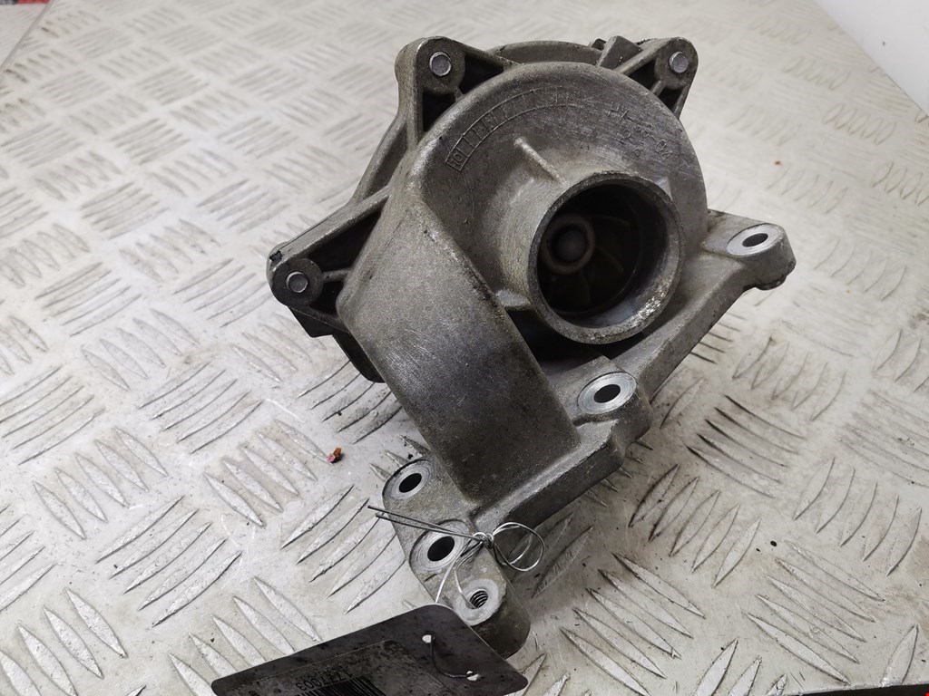 Насос водяной (помпа) HYUNDAI Santa Fe CM 2005-2012