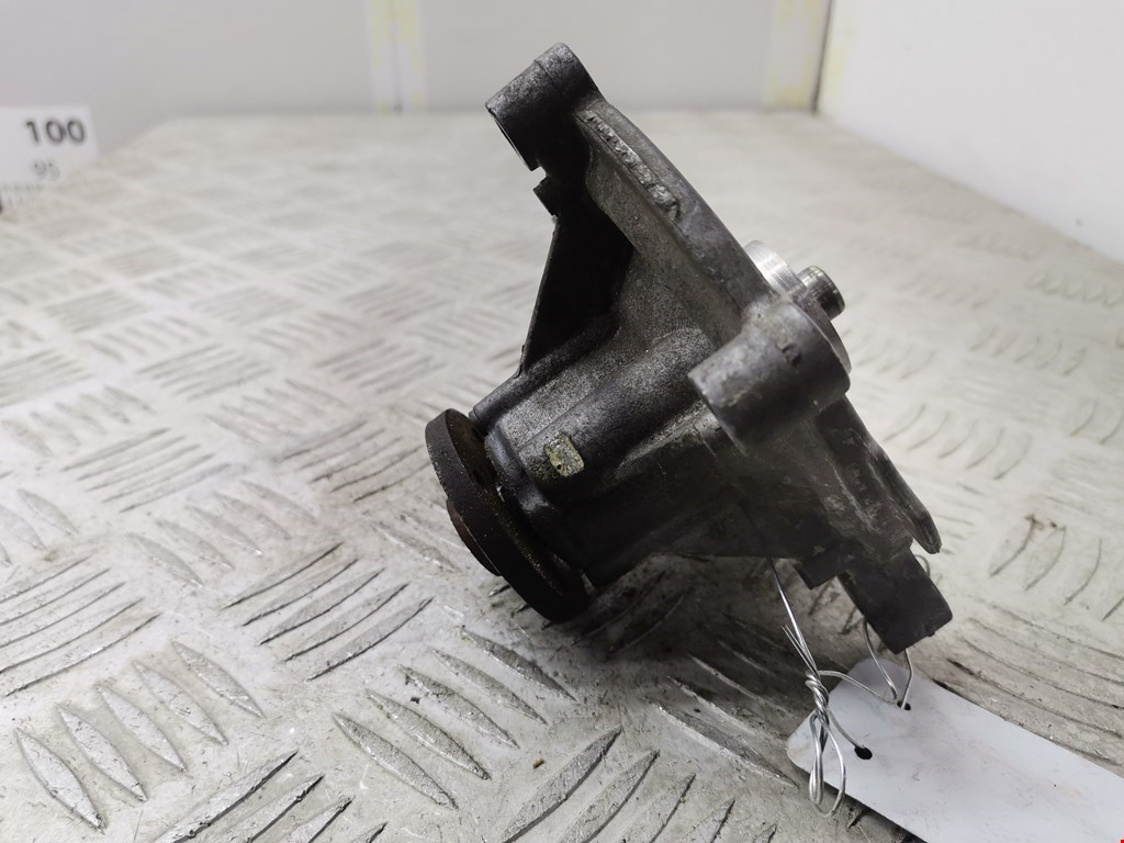 Насос водяной (помпа) MERCEDES-BENZ CLK-Class W209 2002-2009