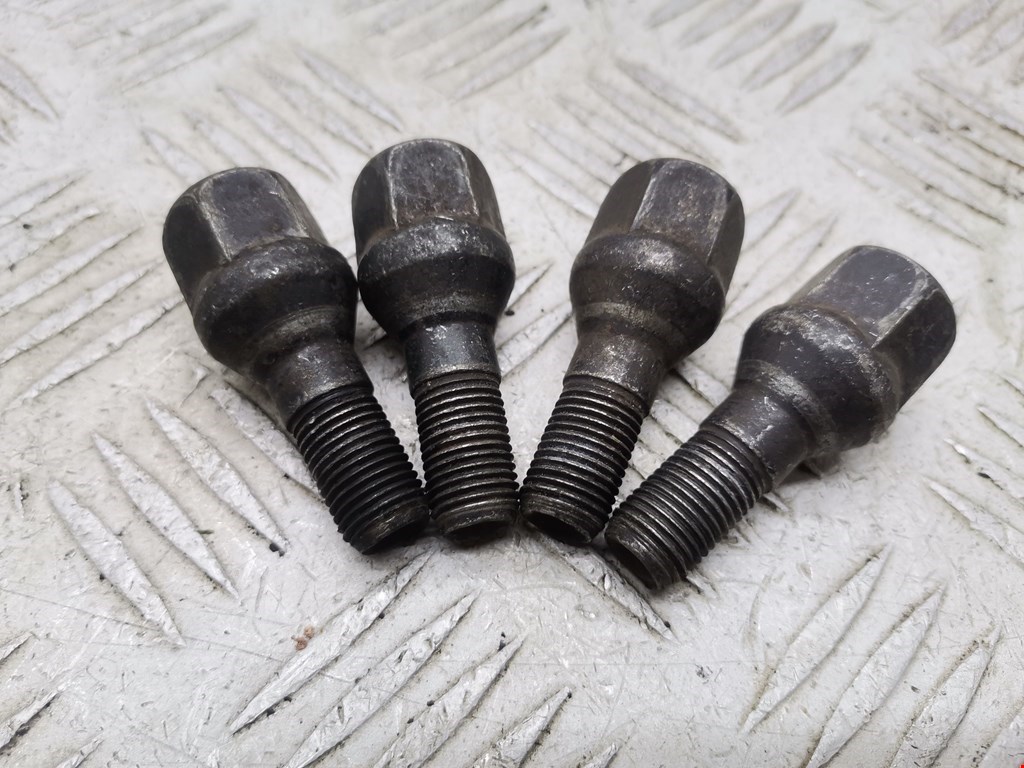 Болт колесный Citroen C4 1 (2004-2011)