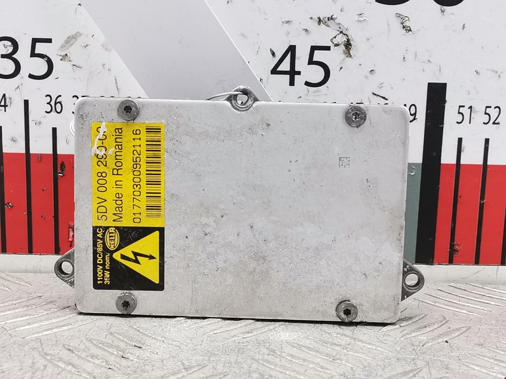 Блок ксеноновой лампы (розжига ксенона) AUDI A8 D3 2003-2010