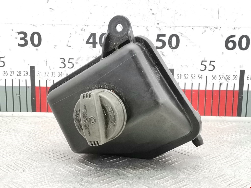 Бачок ГУР (гидроусилителя) AUDI A8 D3 2003-2010