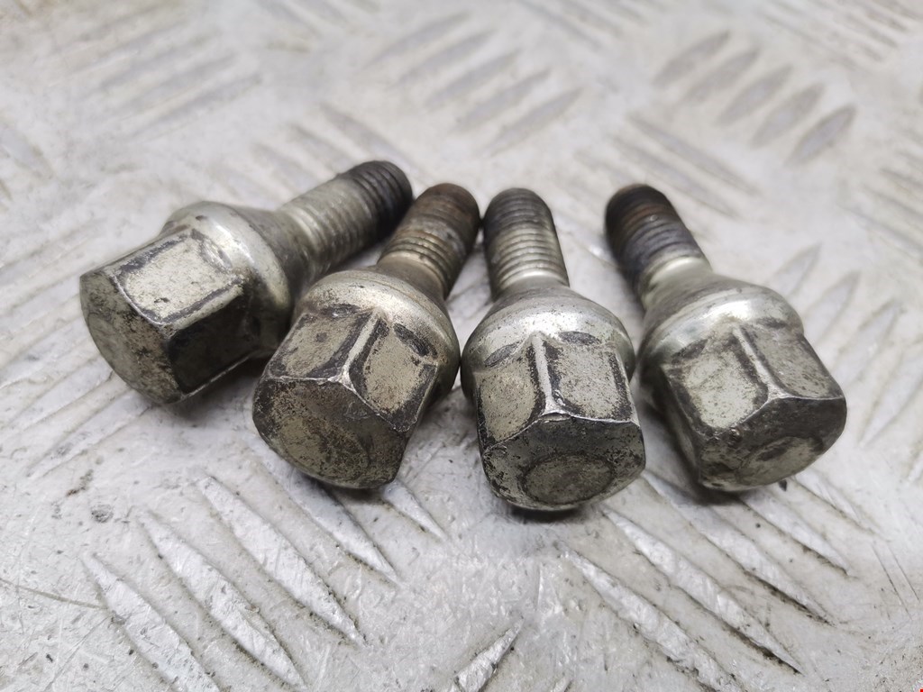 Болты RENAULT Megane II 2002-2009