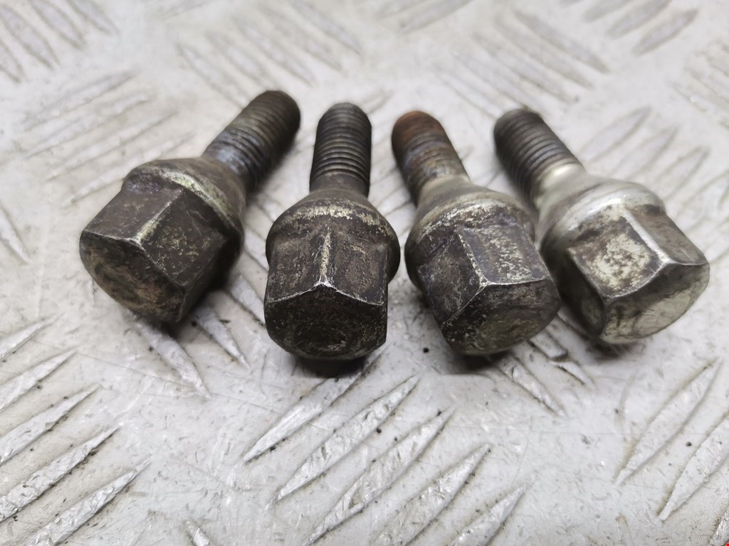 Болты RENAULT Megane II 2002-2009