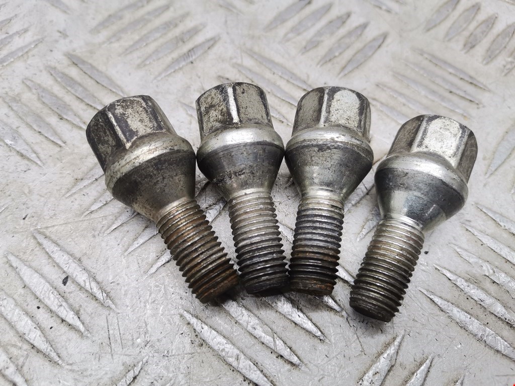 Болты RENAULT Megane II 2002-2009