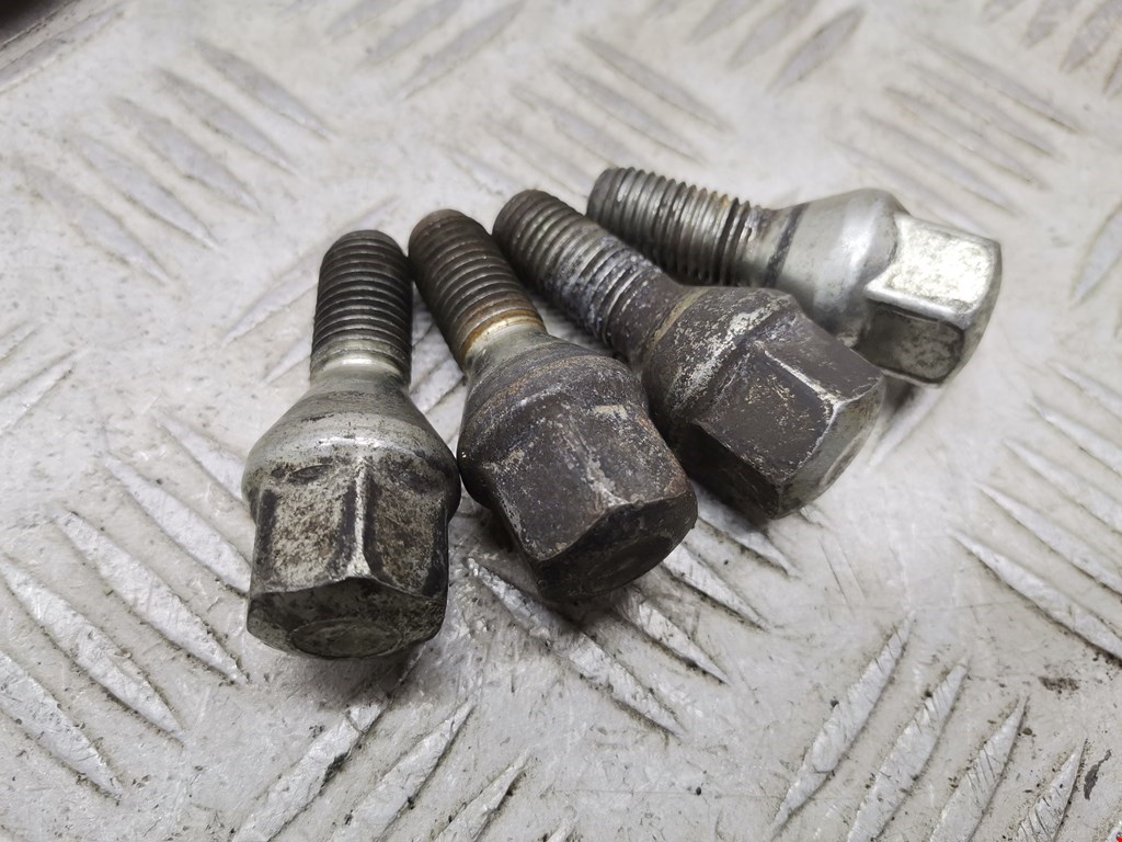 Болты RENAULT Megane II 2002-2009