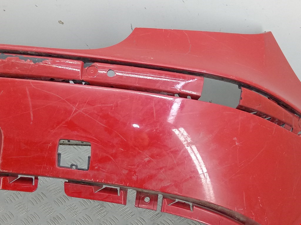 Бампер задний BMW 1er E81\E87 2004-2011