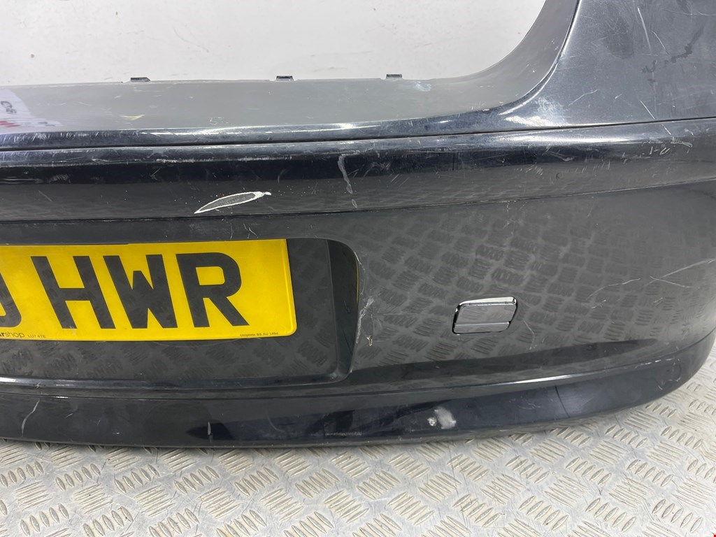 Бампер задний BMW 1er E81\E87 2004-2011