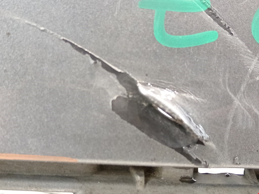 Юбка (губа) бампера задняя (заднего) VOLKSWAGEN Touareg 2010-2018