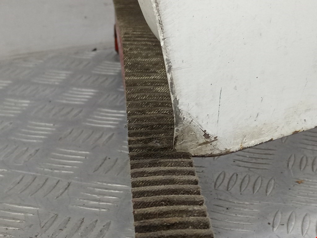 Дверь передняя левая FORD Transit 2000-2006