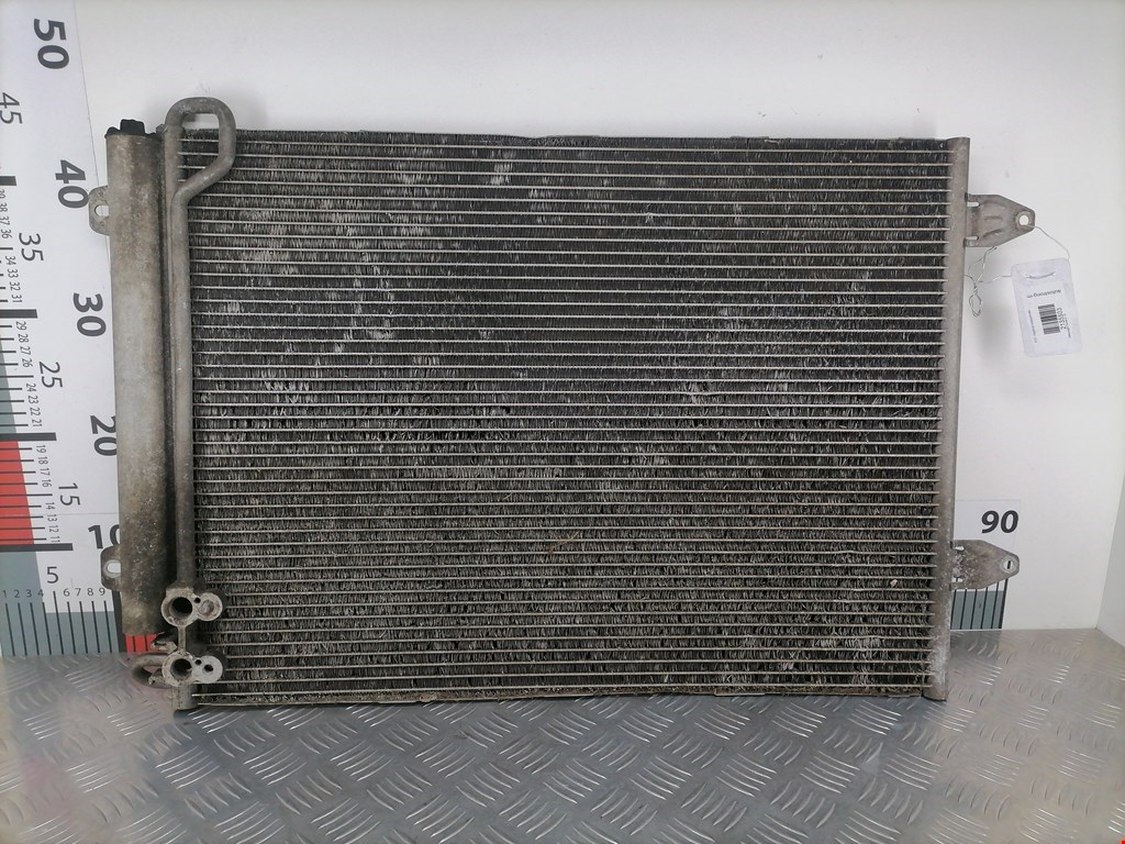 Радиатор кондиционера VOLKSWAGEN Passat B6 2005-2011