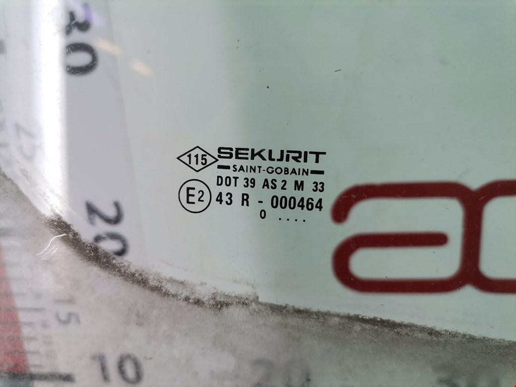 Стекло двери переднее правое OPEL Movano A 1998-2010