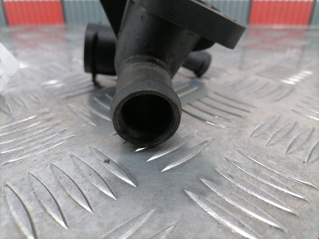 Патрубок AUDI A3 8L 1996-2003