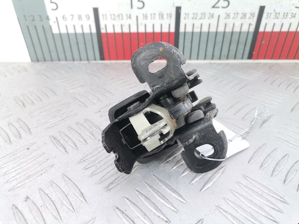 Замок двери распашной левой Renault Logan 1 (2004-2015)