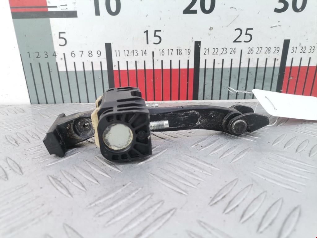 Ограничитель открывания двери OPEL Zafira B 2005-2012