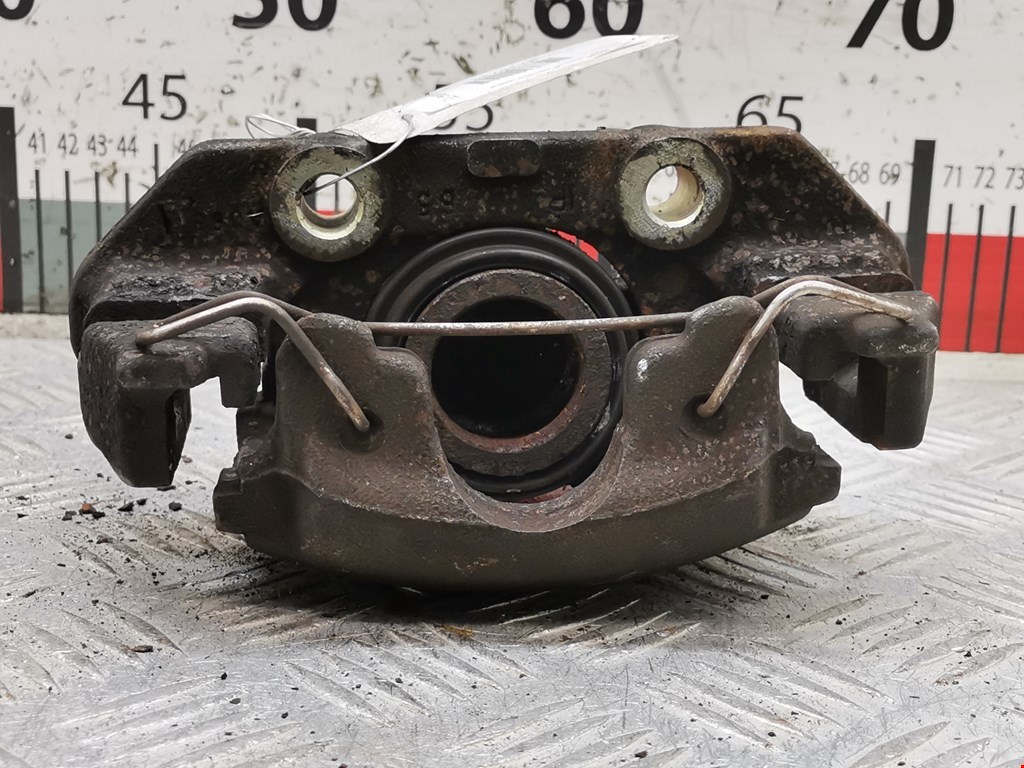 Суппорт передний правый OPEL Corsa B 1993-2000