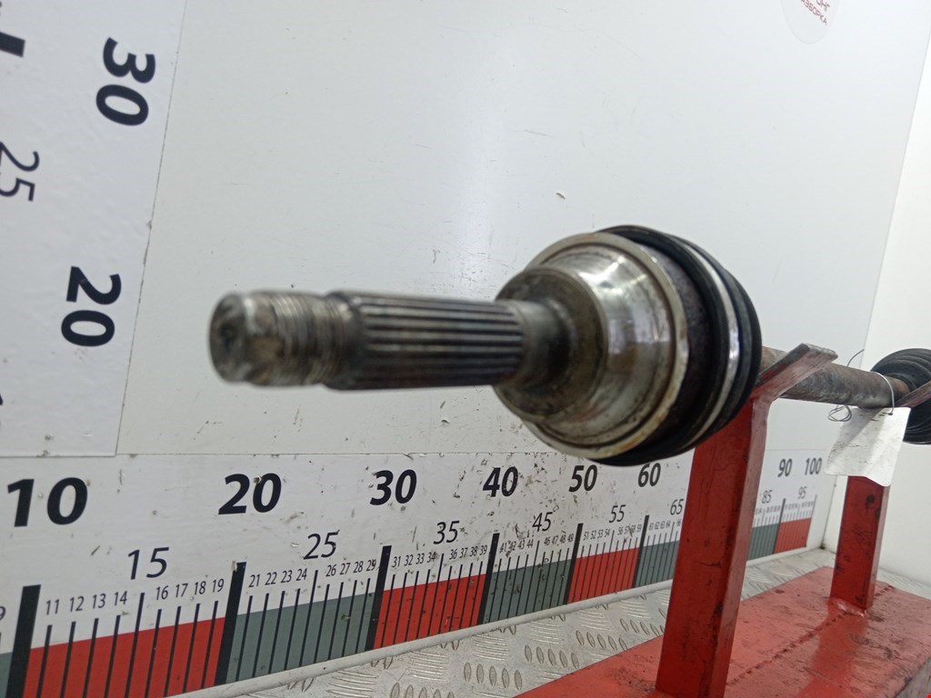 Полуось (привод, приводной вал) задняя правая SUBARU Forester II 2002-2008