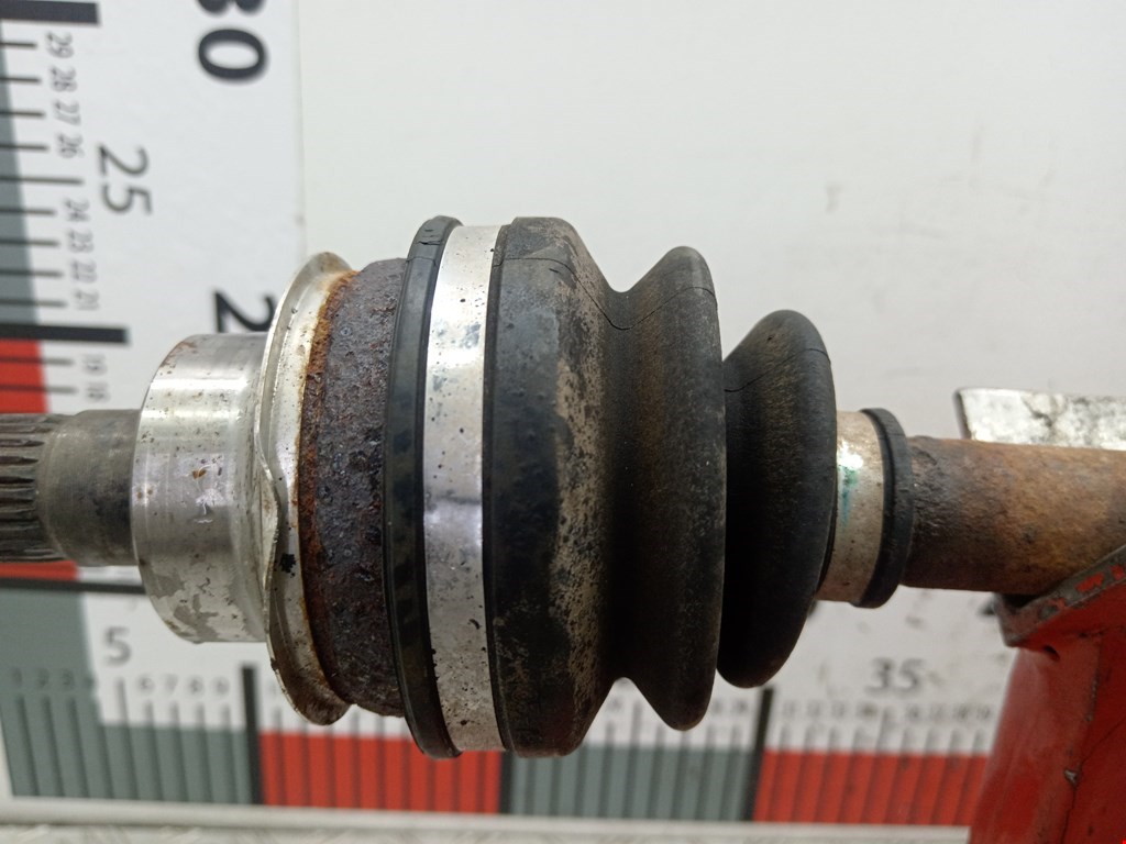 Полуось (привод, приводной вал) задняя правая SUBARU Forester II 2002-2008