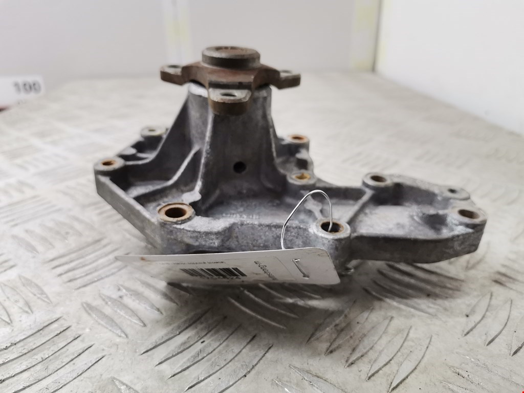 Насос водяной (помпа) RENAULT Megane II 2002-2009