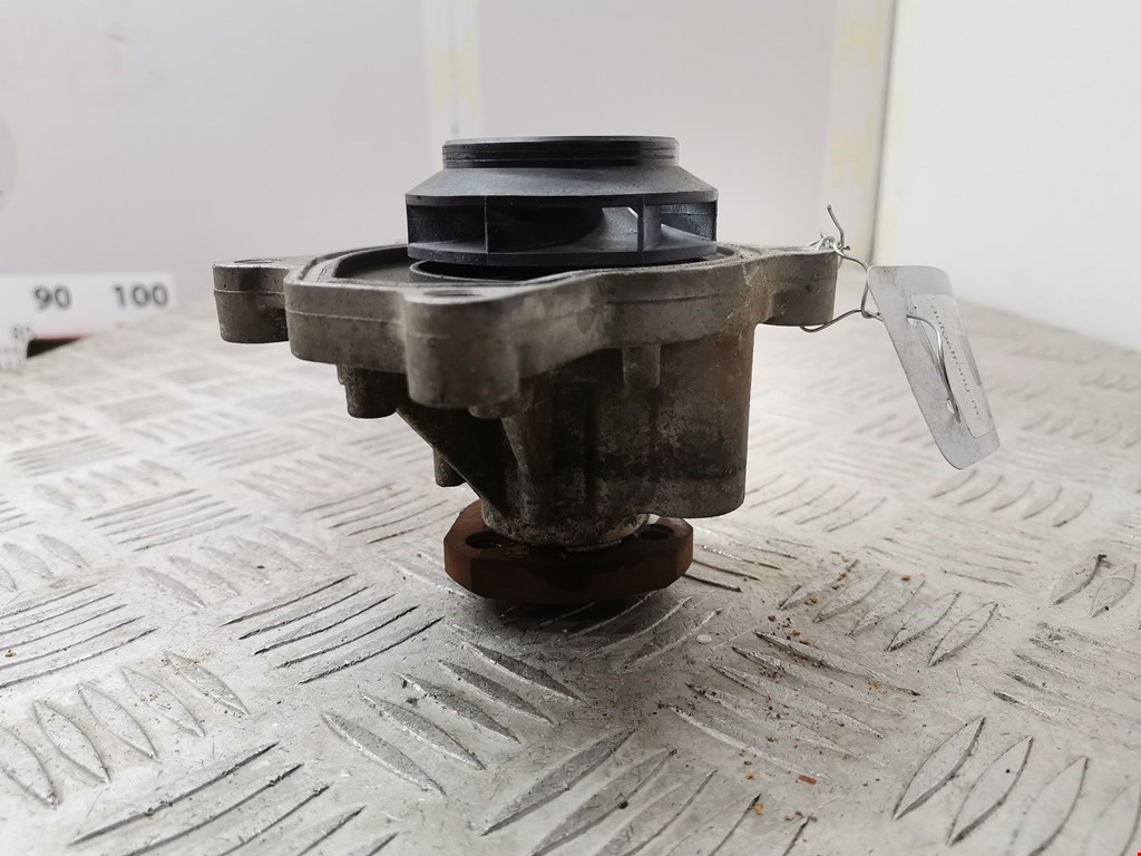 Насос водяной (помпа) SKODA Fabia MK2 5J 2007-2014