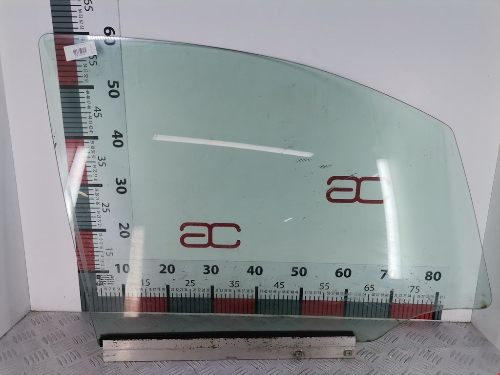 Стекло двери переднее правое OPEL Zafira A 1999-2005