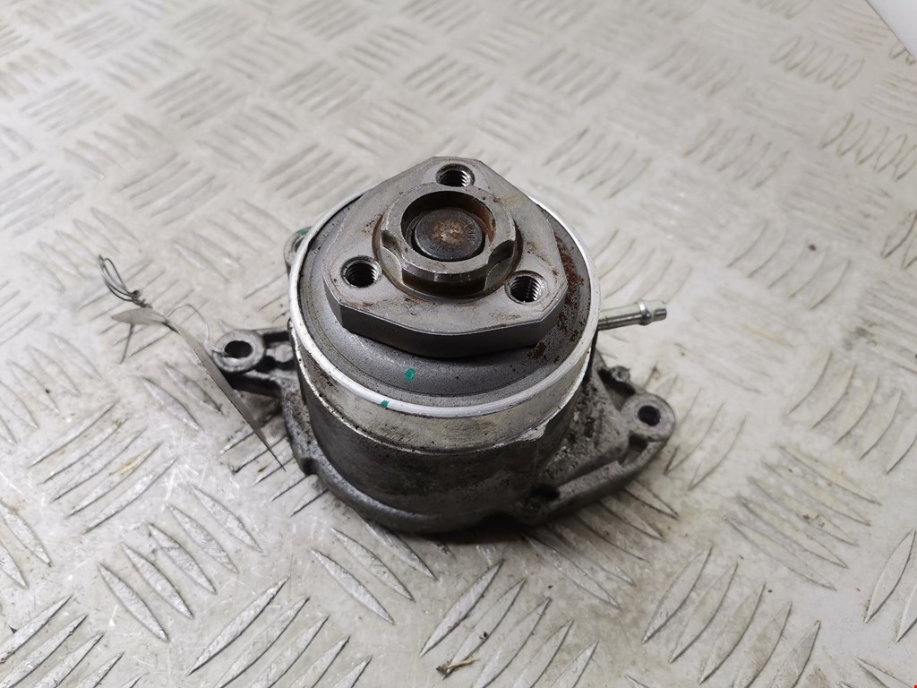 Насос водяной (помпа) VOLKSWAGEN Golf VI 2009-2012