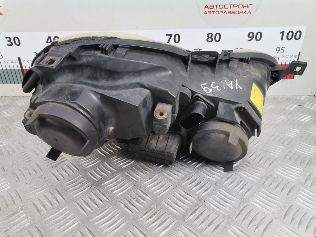 Фара левая VOLKSWAGEN Polo IV 2001-2009