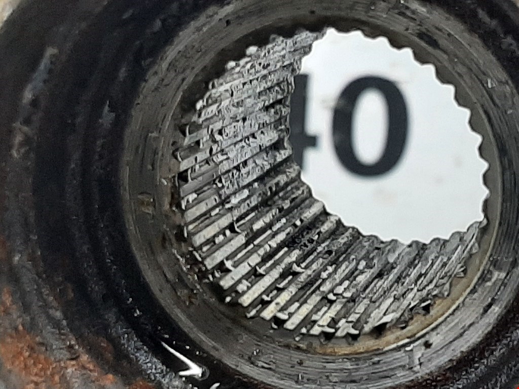 Ступица передняя правая VOLKSWAGEN Golf IV 1997-2003