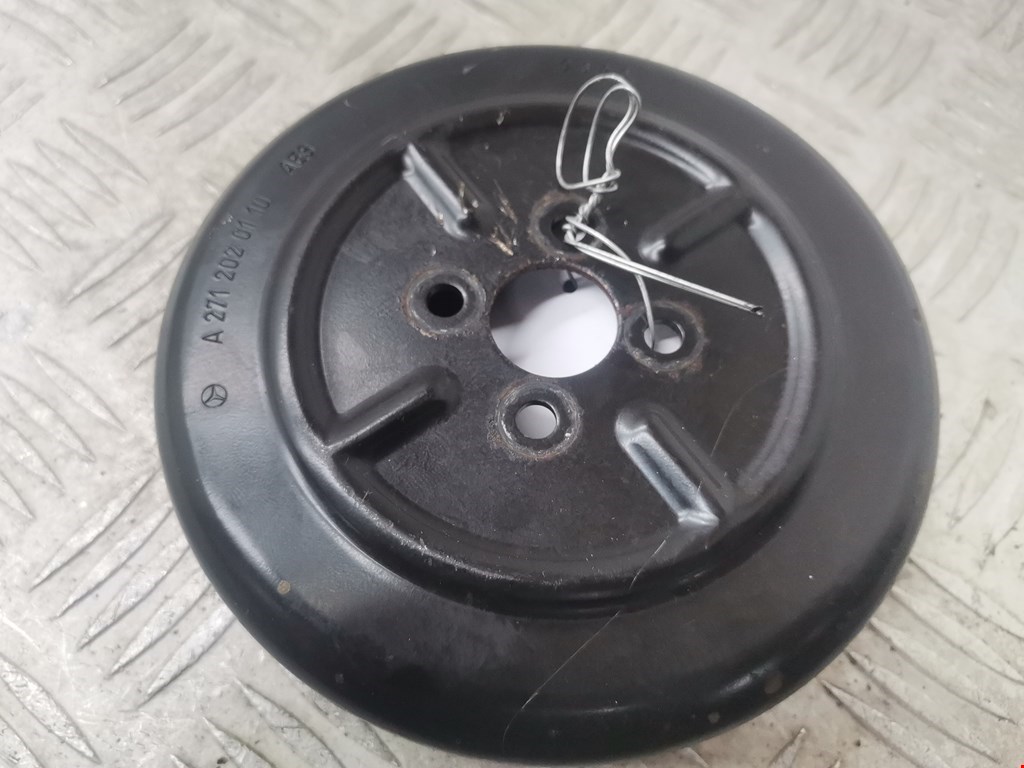 Шкив водяного насоса (помпы) MERCEDES-BENZ C-Class C-klasse W203 2000-2007