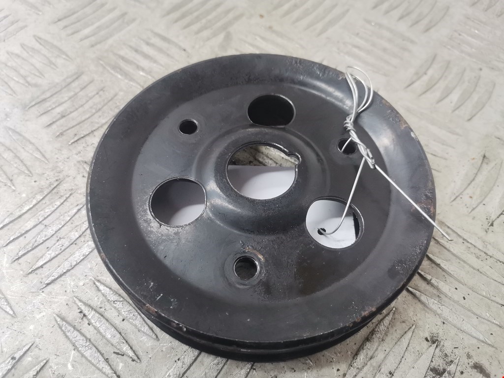 Шкив водяного насоса (помпы) KIA Cee'd I 2006-2012