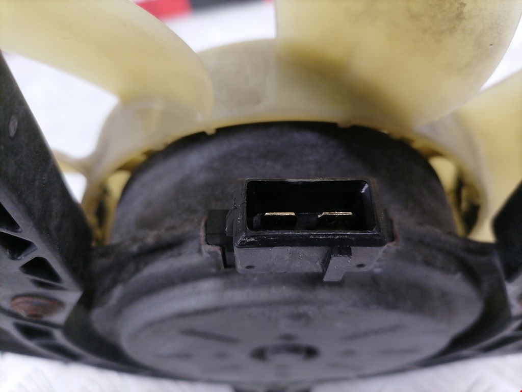 Вентилятор радиатора основного SAAB 9-3 2002-2014